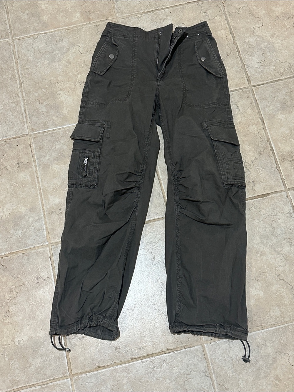 Abercrombie and fitch women’s brown cargo pants